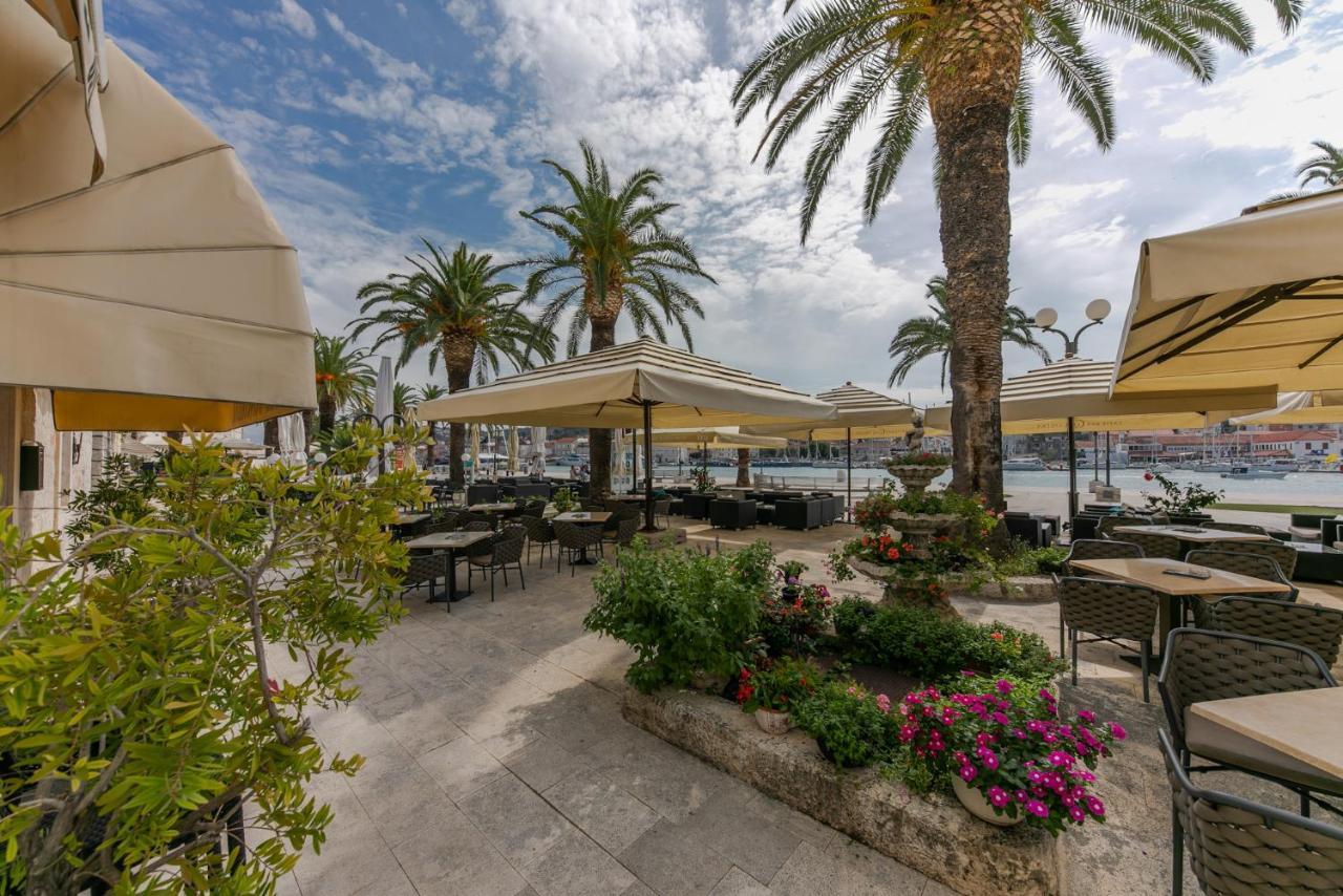 Hotel Concordia Trogir Exterior photo